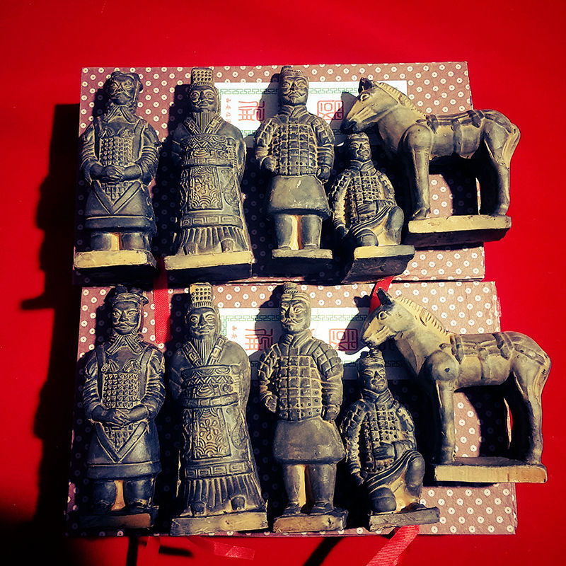 楽天市場】兵馬俑 卓上フィギュア 【 中国 輸入 】※中身はランダムです