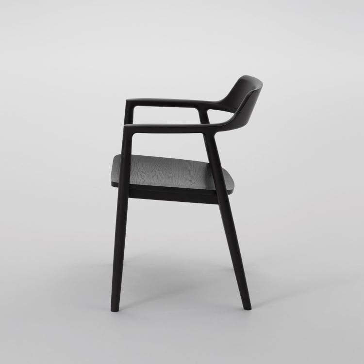 ヒロシマ アームチェア(板座 / オーク / ナチュラルブラック) | マルニ