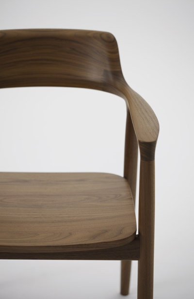 ヒロシマ アームチェア (板座 / ウォールナット) | マルニコレクション