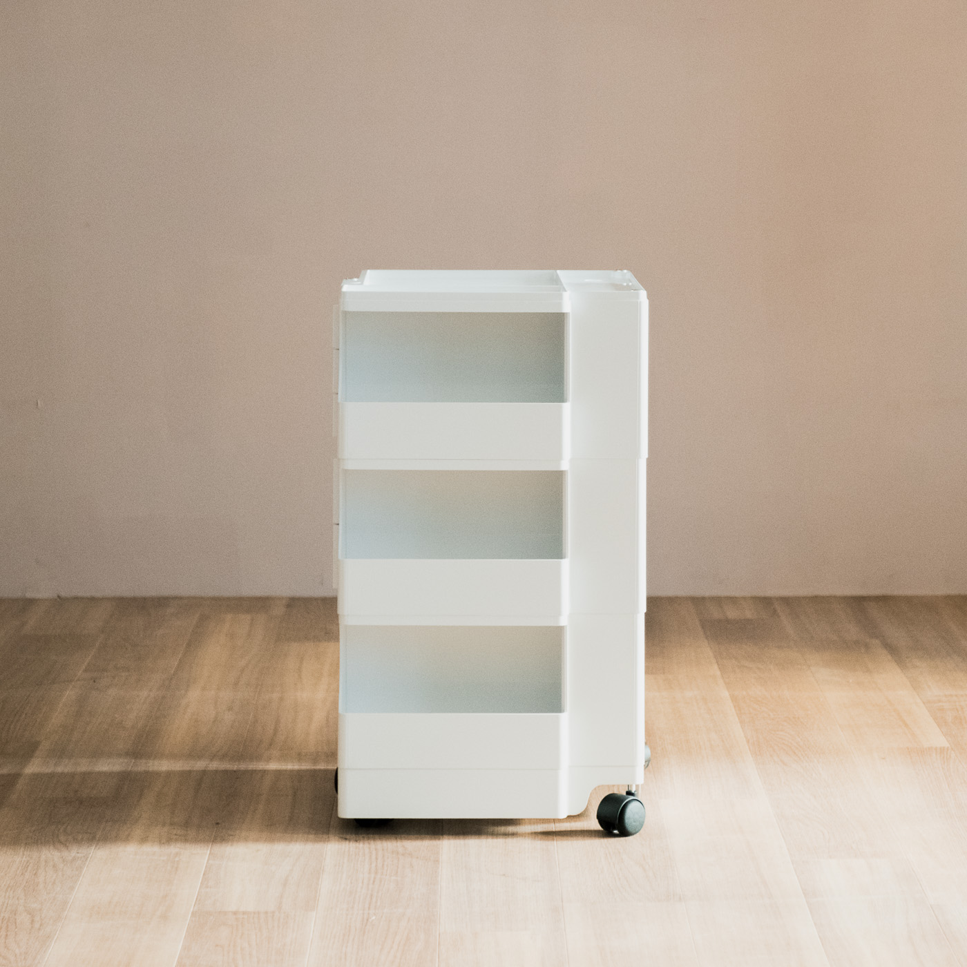 ボビーワゴン 3段(5トレイ) | ビーライン(B-LINE) | リグナテラス東京