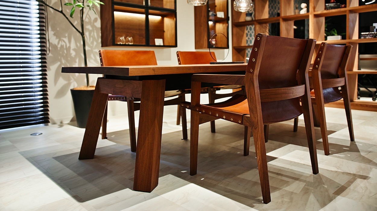 キャンパー チェア (樹種ブラックチェリー 張地［レザー］ランク8