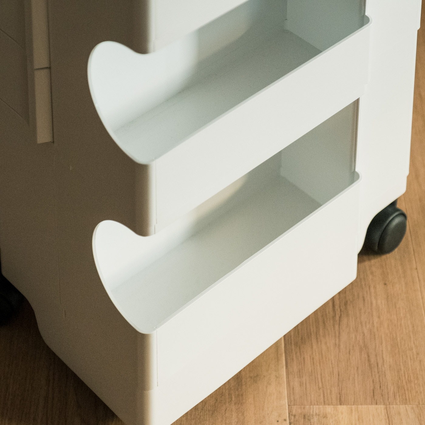 ボビーワゴン 3段(5トレイ) (カラークミン) | ビーライン(B-LINE