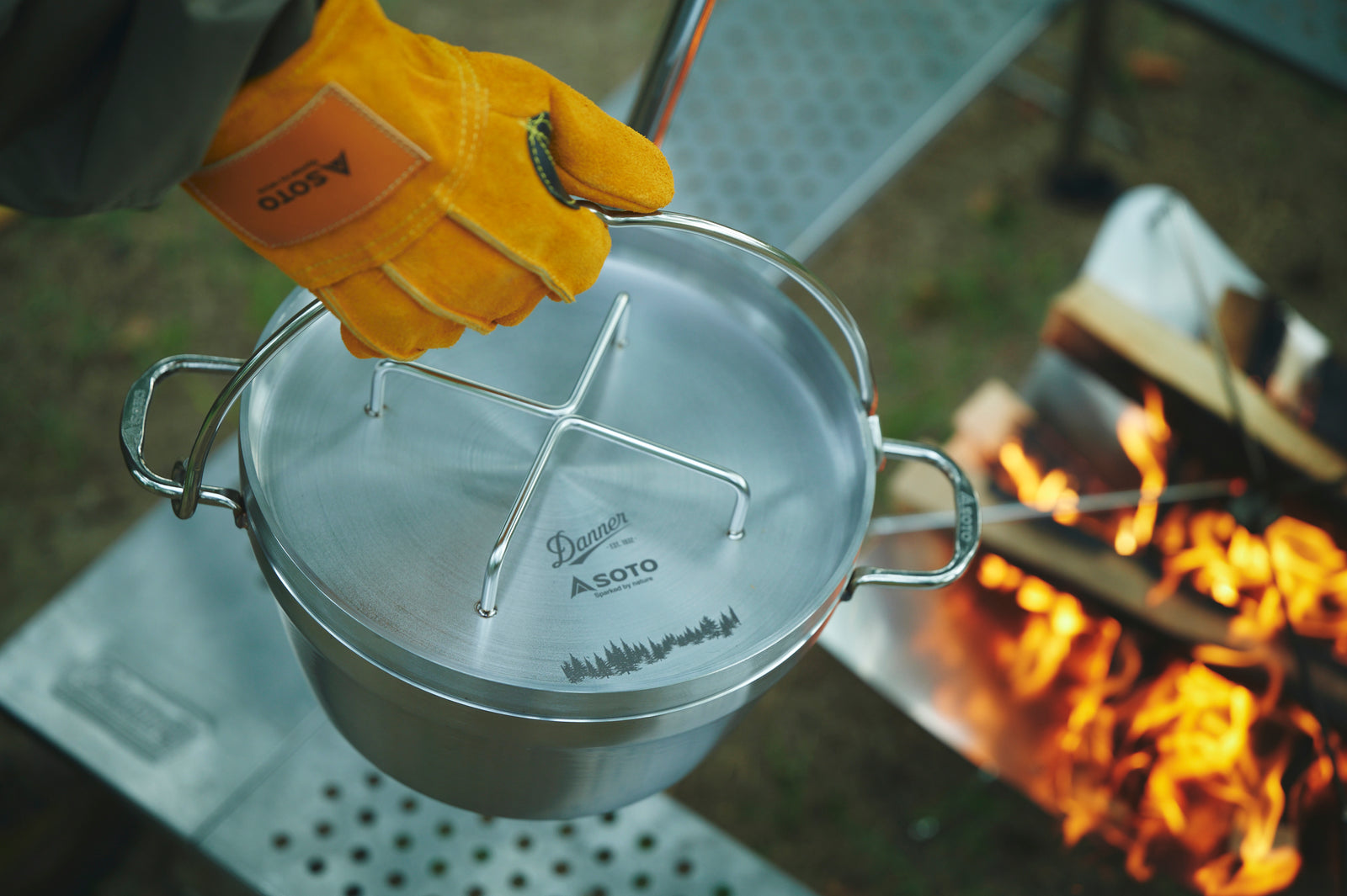 数量限定】Danner×SOTO ステンレスダッチオーブングローブセット