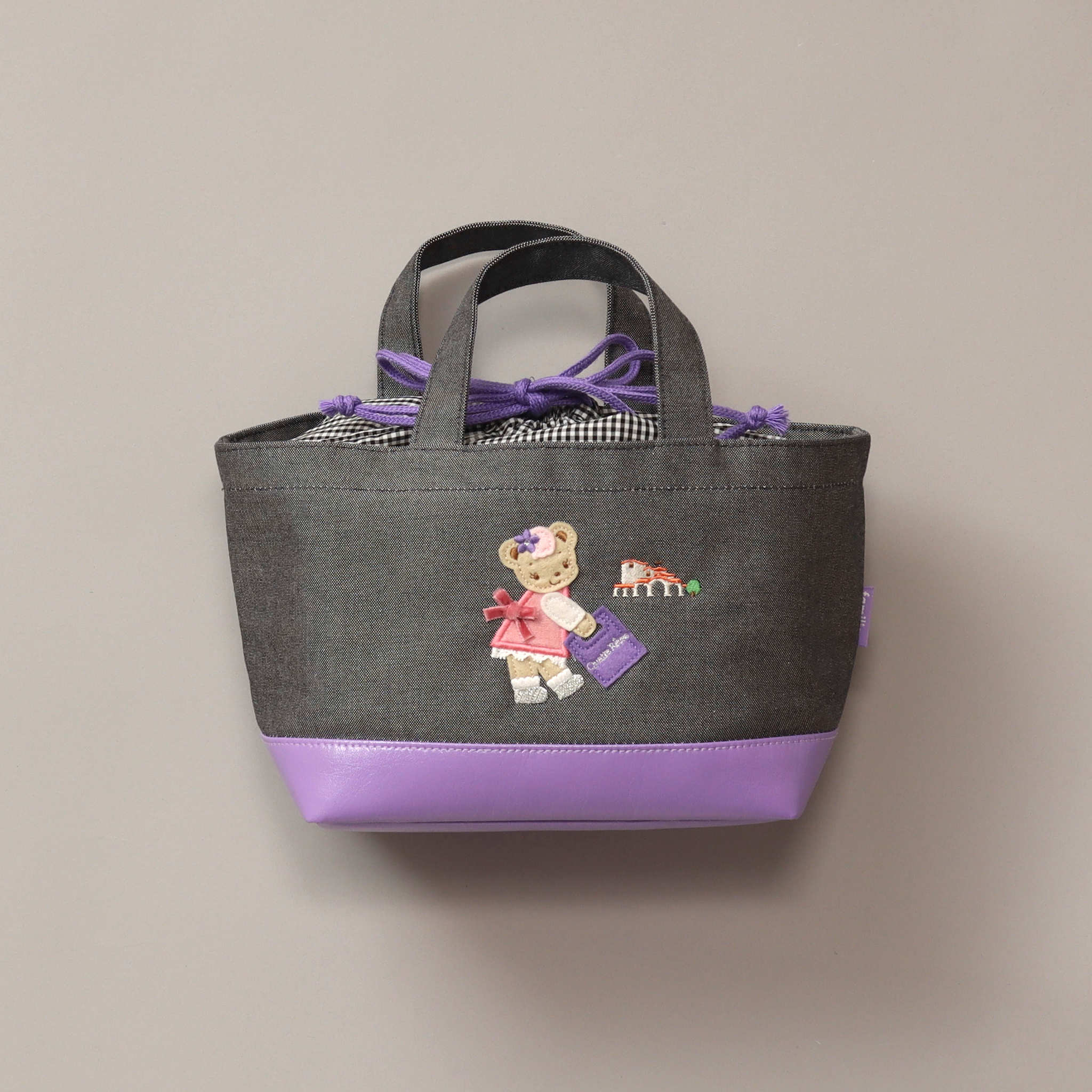 マチ付巾着バッグ／familiar: グッズ - 宝塚クリエイティブアーツ公式