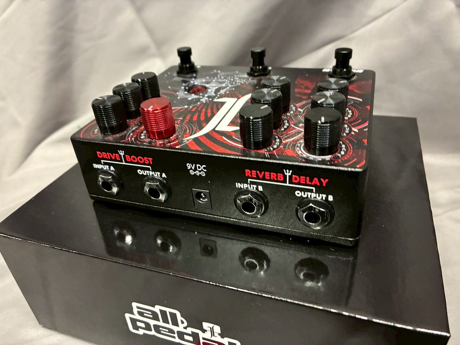 All-Pedal Devils Triad 【マルチエフェクター】 – ヤマナシ楽器