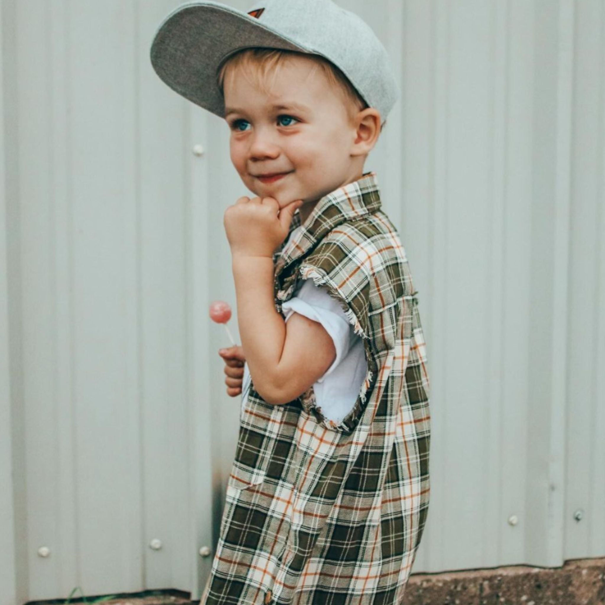 Halloween Zollipopz Sugar Free Lollipops Tropical Fruit 5.2oz