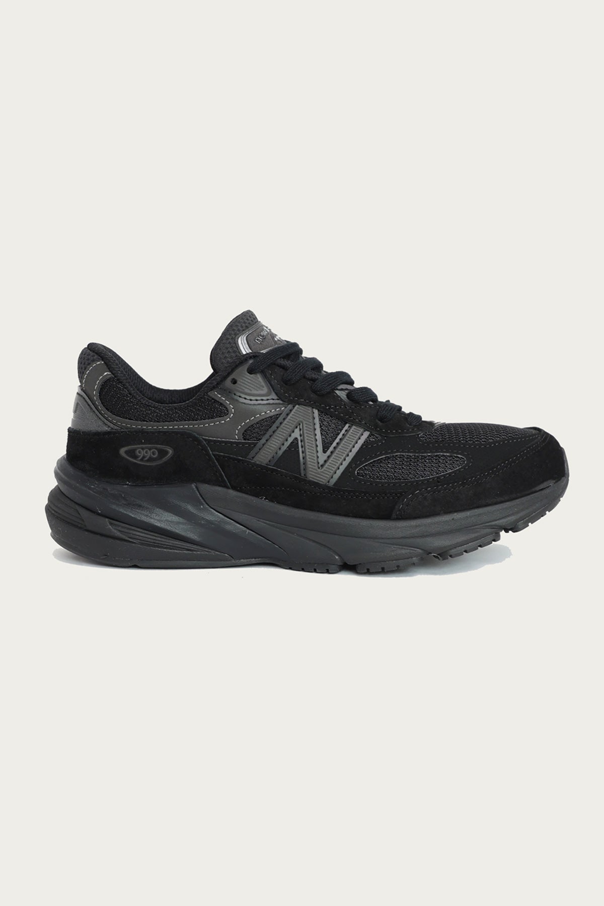 New Balance 990v6 | Black/Black | Canoe Club