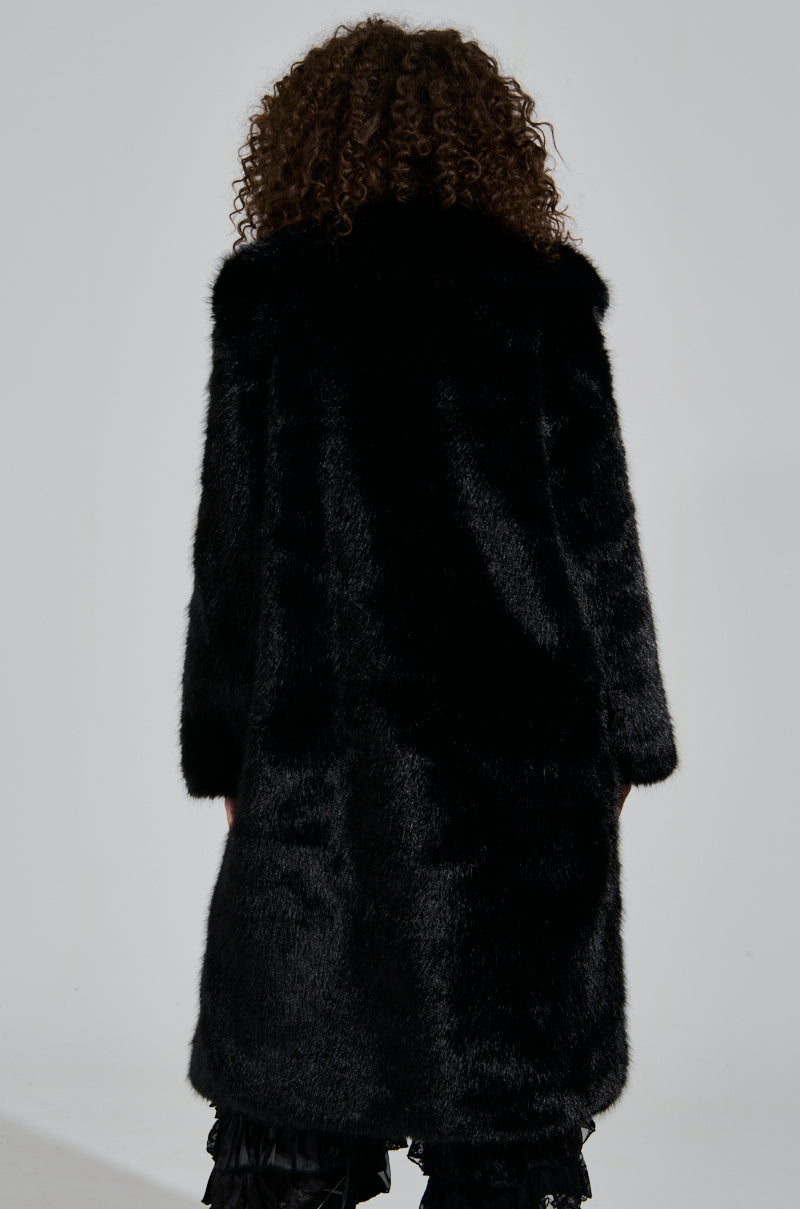 LENOX FAUX FUR TRENCH IN BLACK – AKIRA