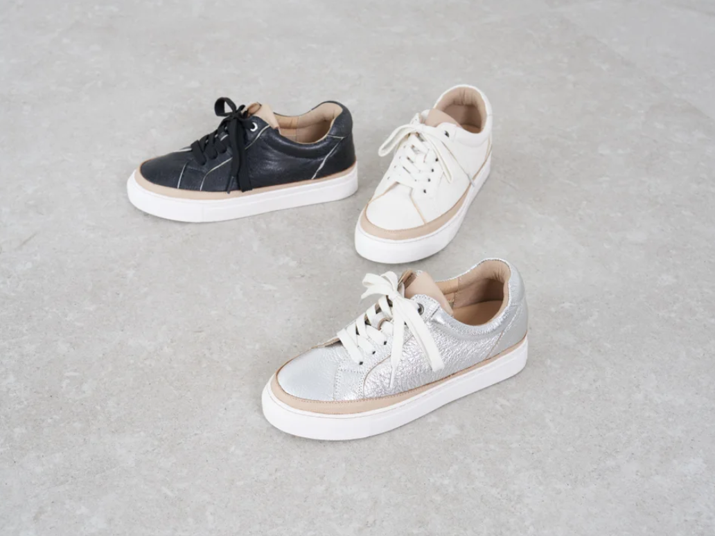 SAYA 新作スニーカー | 烏丸シューズテラス | 大丸京都店公式 SHOP BLOG