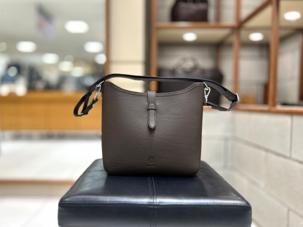 新作】シンプルデザインの奥深さ/GANZO | ガンゾ | 大丸札幌店公式