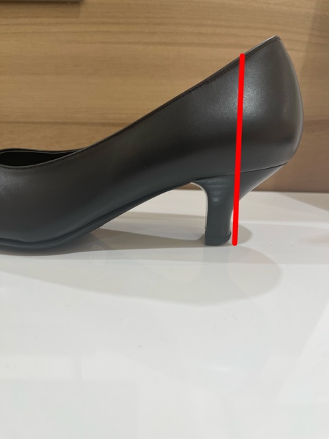 卒業式 入学式 就活などさまざなシーンに対応するブラックパンプスお