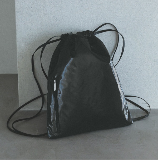 通勤にもお出かけにもこれ一つ！Uptown Collectionが新登場 3/5(水