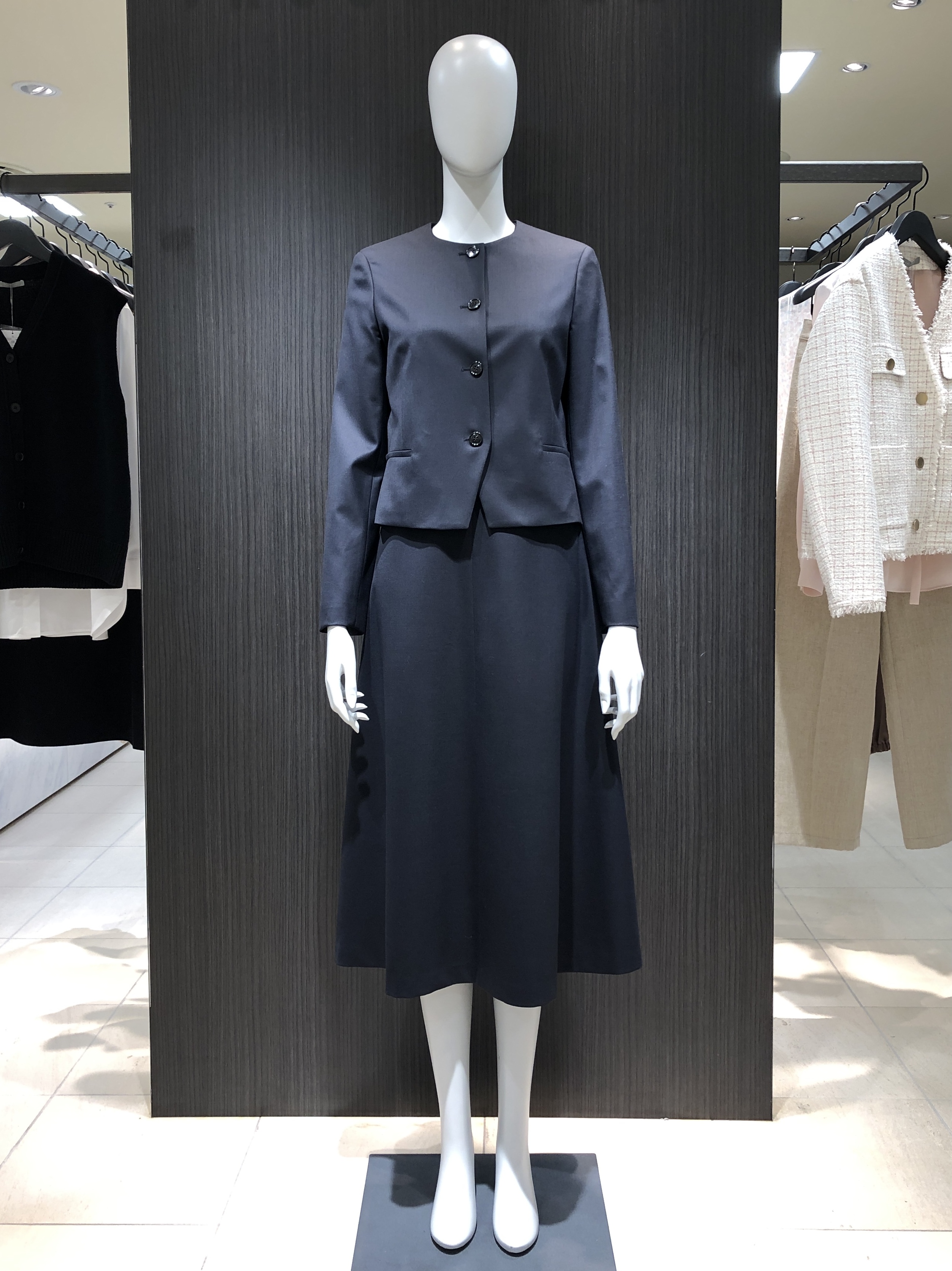 おすすめ！スーツスタイル①】王道！オケージョンスタイル | セオリー