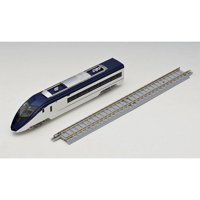 ファーストカーミュージアム JR E5系東北新幹線（はやぶさ