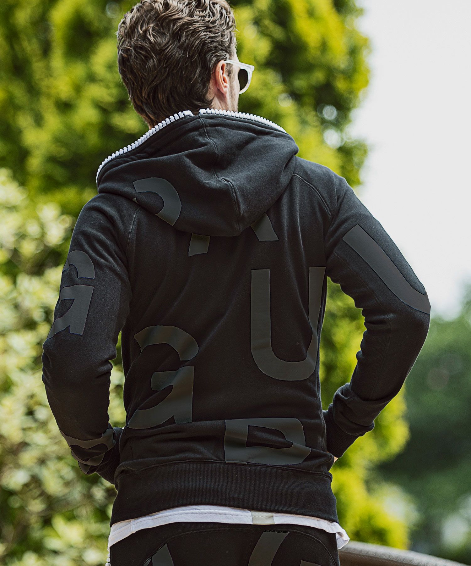 1PIU1UGUALE3 RELAX(ウノピゥウノウグァーレトレ リラックス)ビッグ