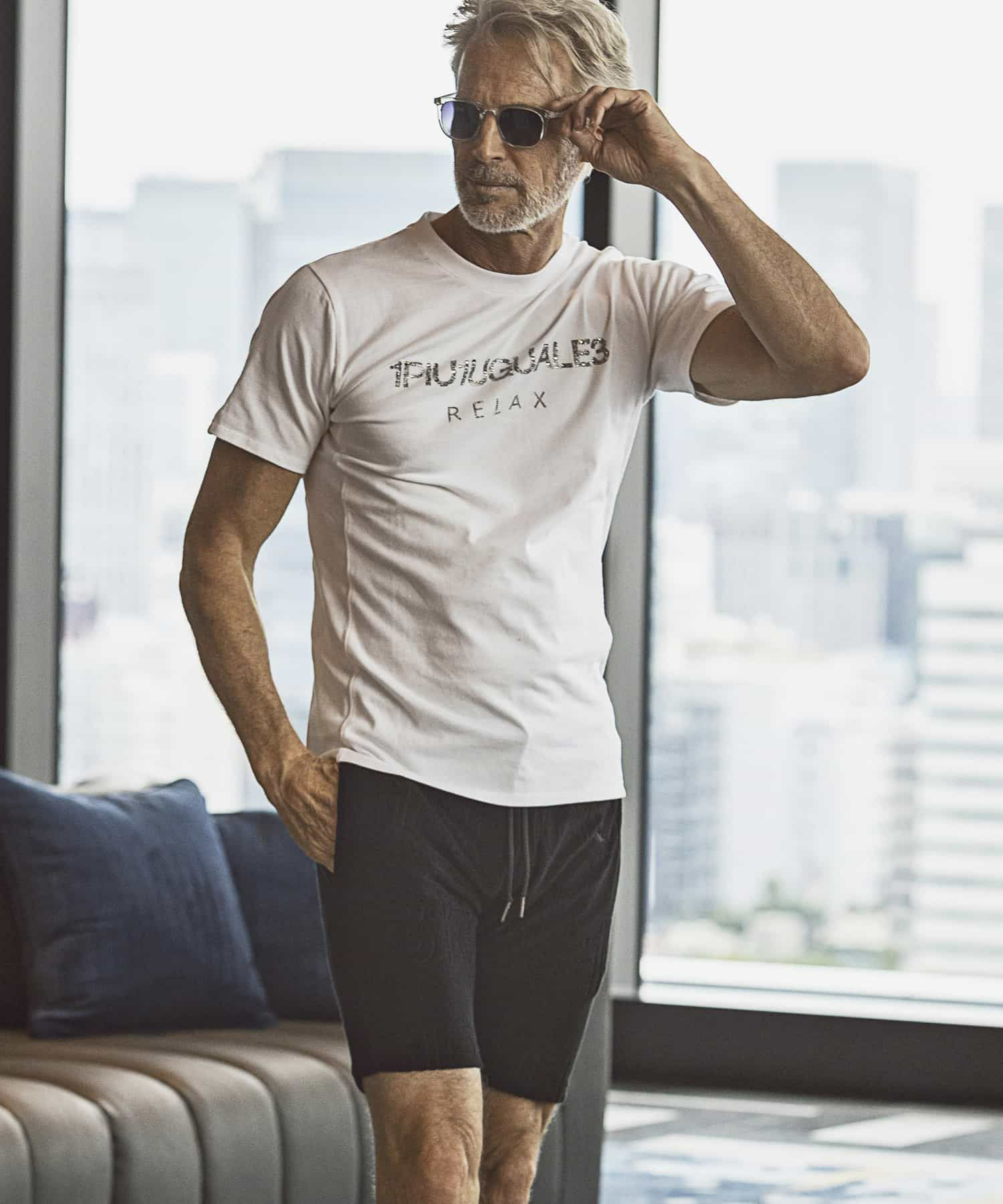 1PIU1UGUALE3 RELAX(ウノピゥウノウグァーレトレ リラックス)ランダム