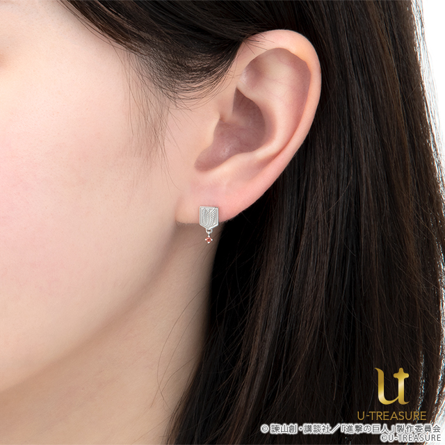 進撃の巨人×ユートレジャー】自由の翼 ピアス&イヤリング、ミカサと