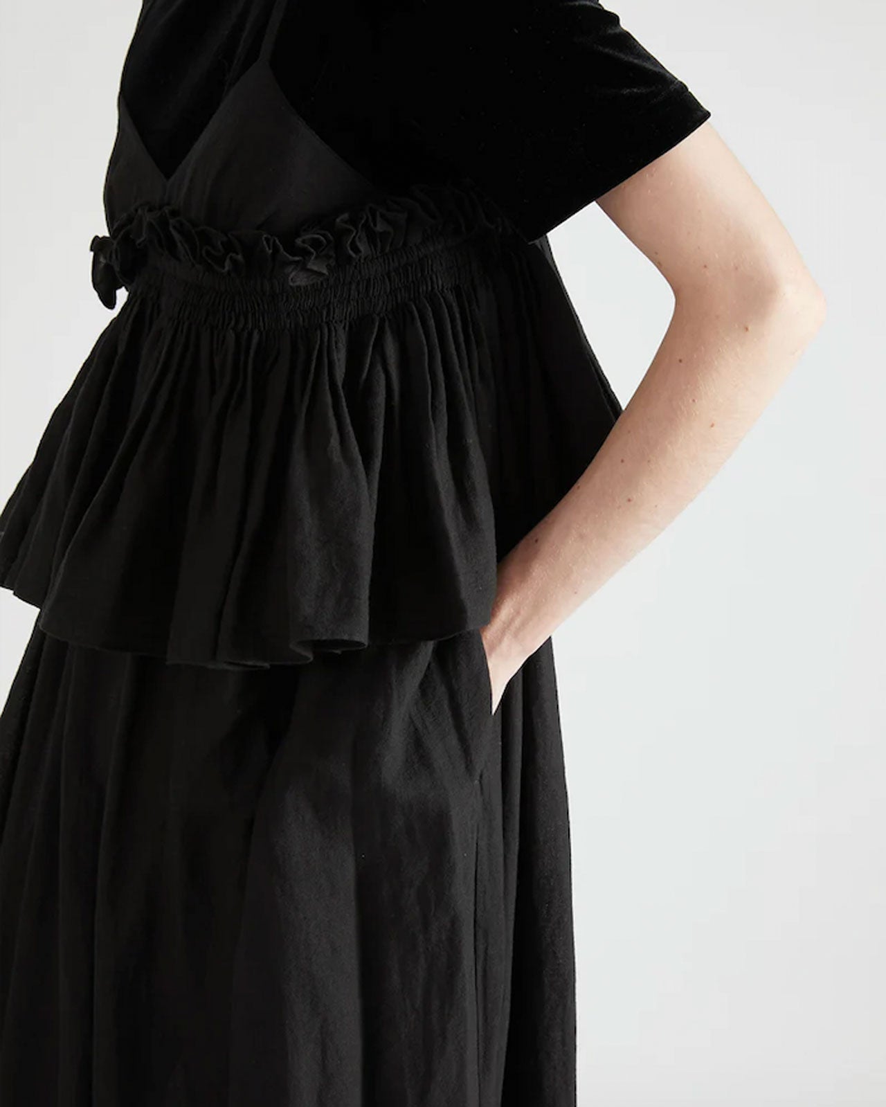 Crinkle Crinkle Crinkle embroidery scallop cami dress – Shinzone