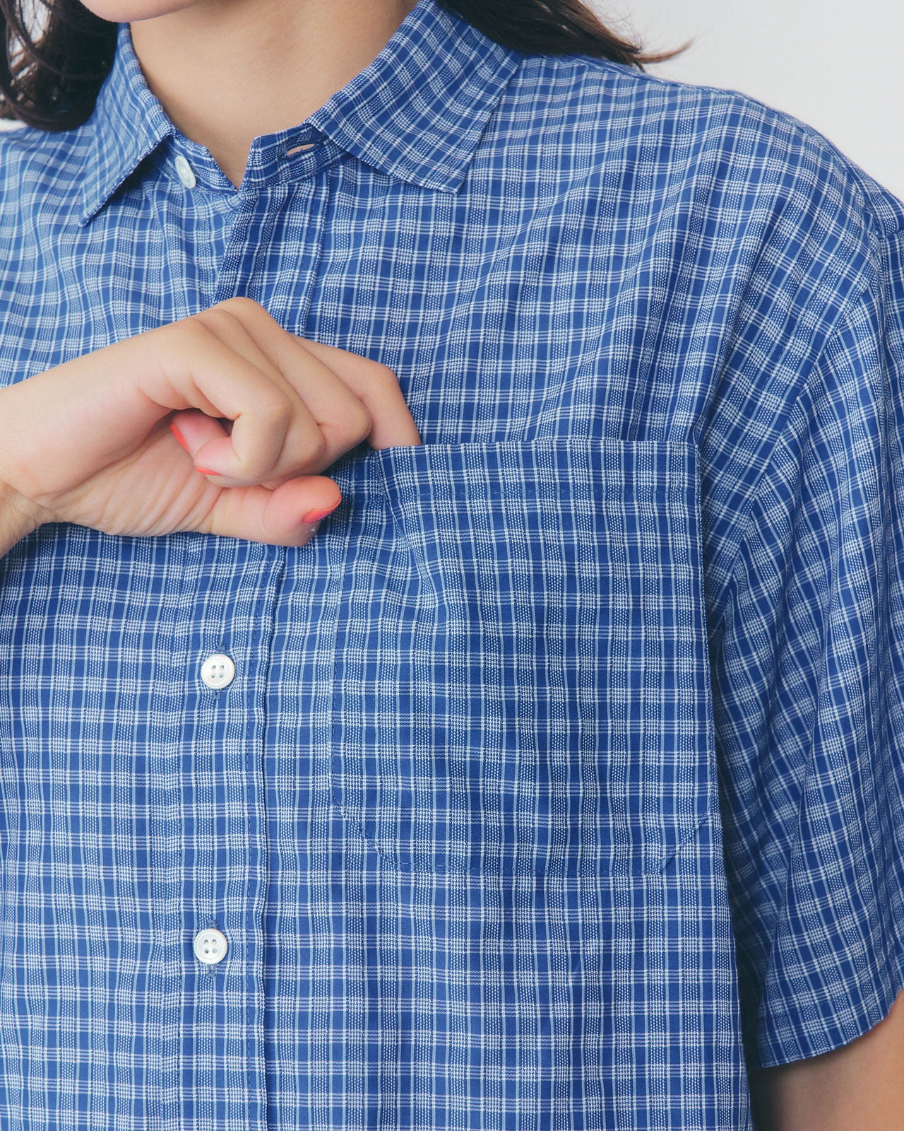 5月上旬入荷予定】DOBBY CHECKED HALF SLEEVE SHIRT – Shinzone