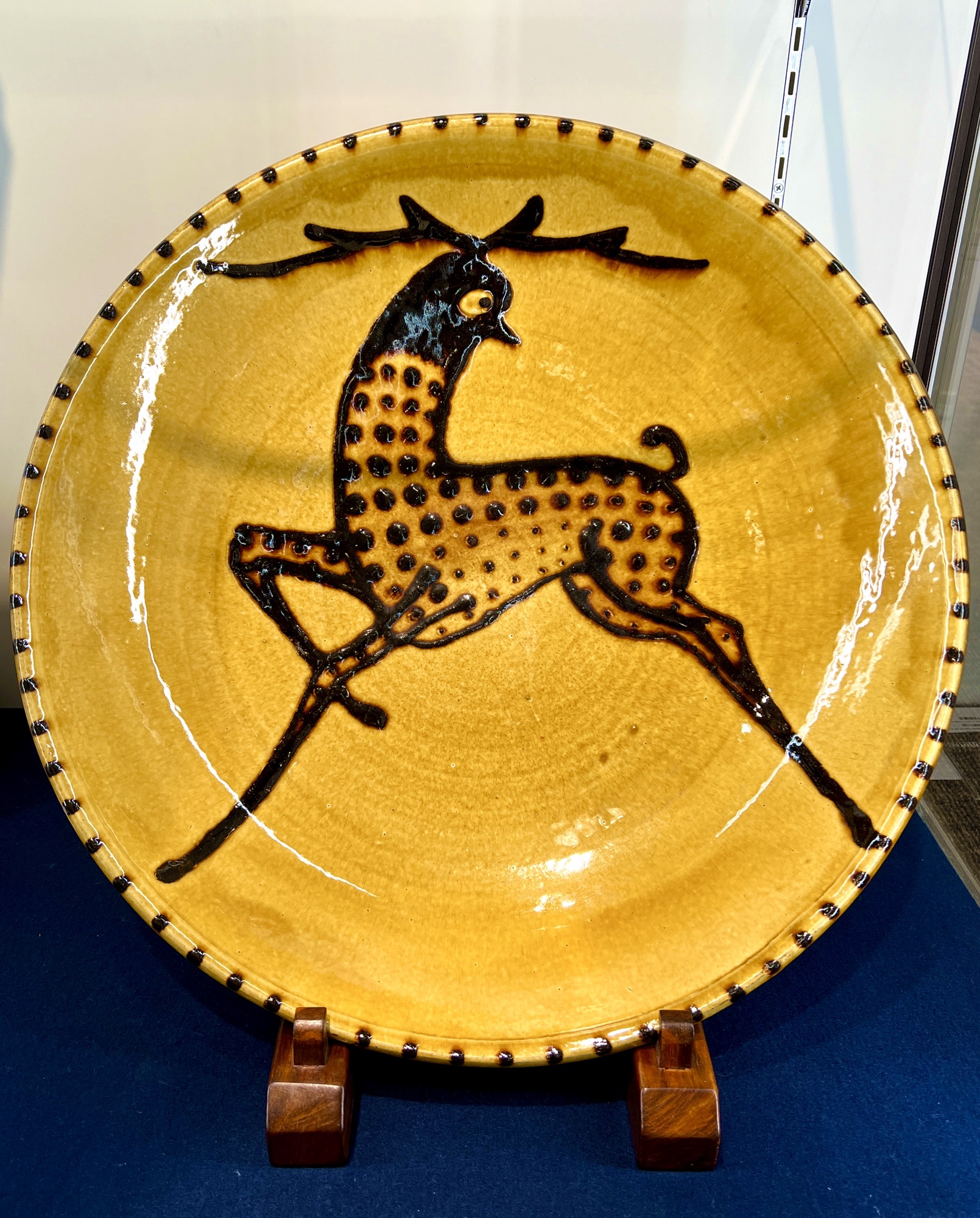 舩木研兒 黄釉鹿絵大皿 – 雅翔堂塩谷