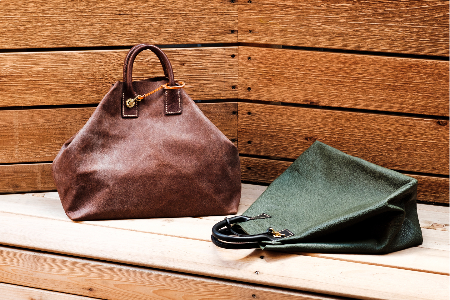 白帆鎌倉公式サイト - 昭和18年に創業した鎌倉の手作りバッグ販売店です。