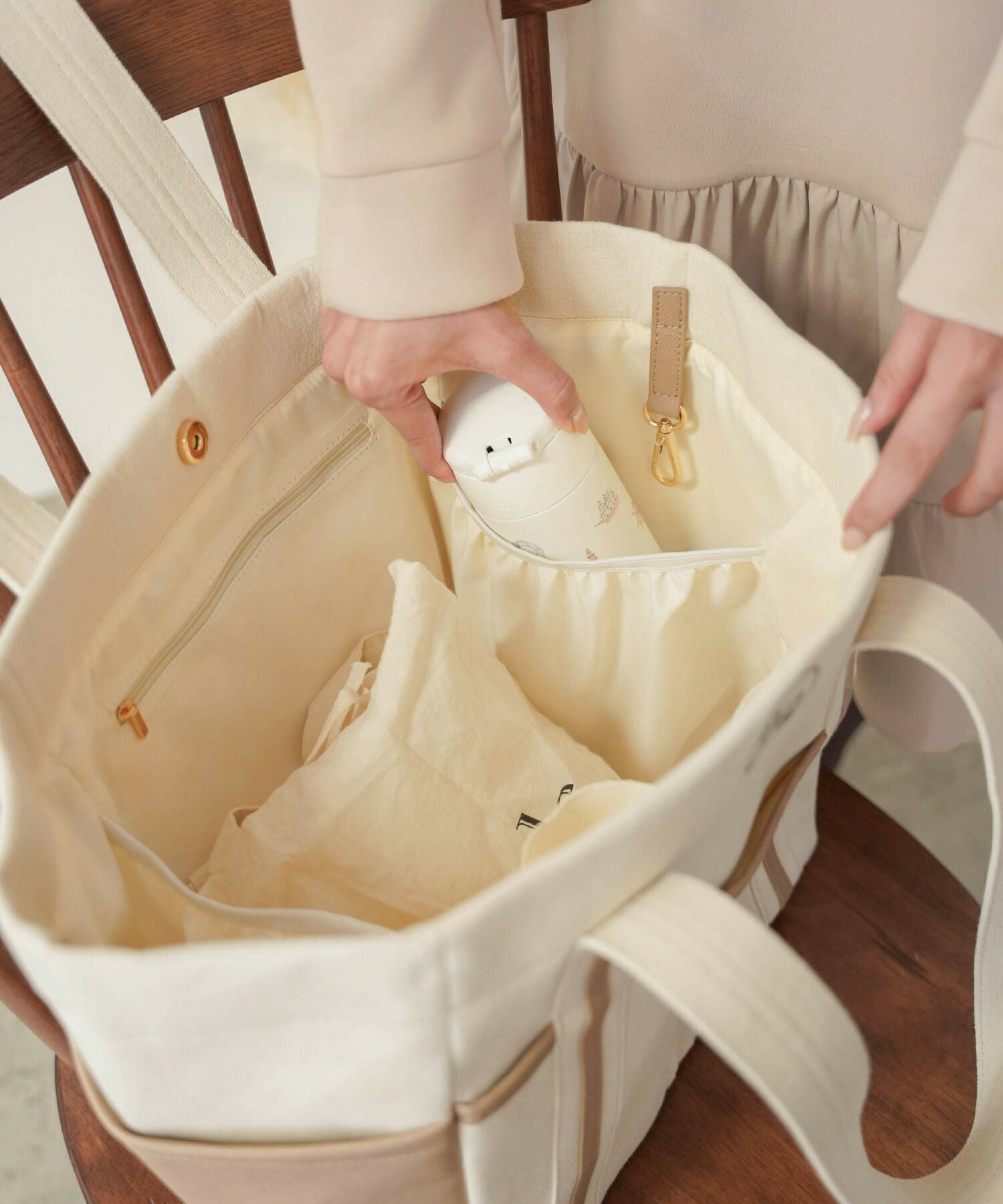 木馬モチーフ 刺繍 マザーズ トートバッグ le reve vaniller 全4色