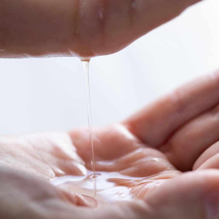 がごめ昆布美容液 | SHIROオフィシャルサイト