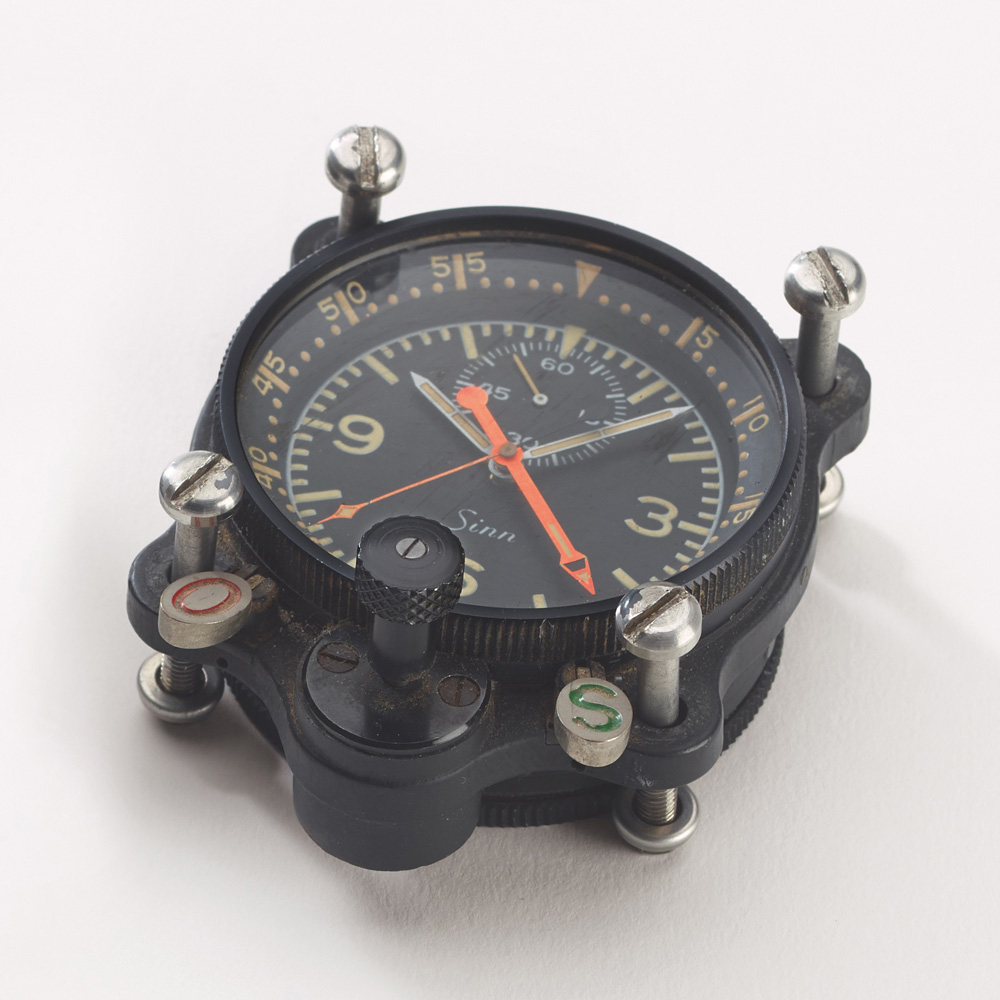 プロに選ばれる理由NaBo 17 ZM｜ドイツ製腕時計 Sinn（ジン）公式サイト