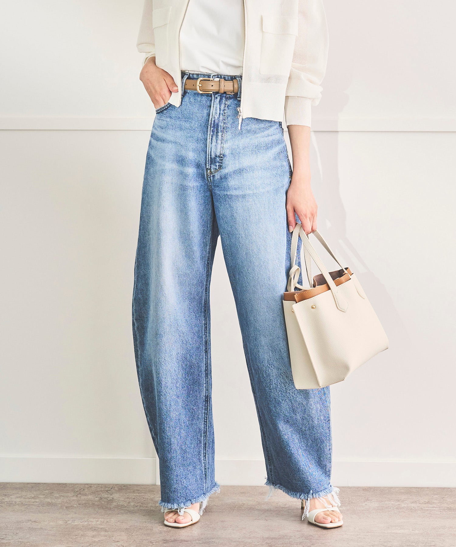 YANUK】LAURA カーブテーパード – Sirin Online Store