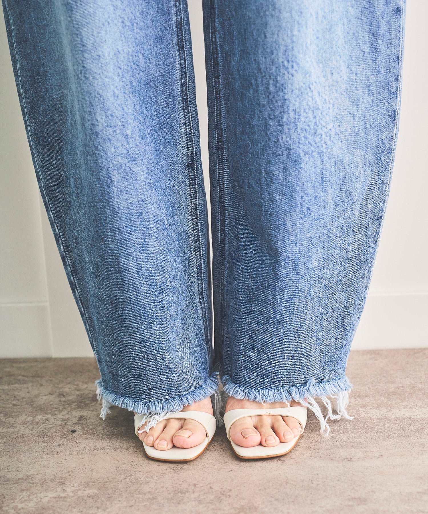 YANUK】LAURA カーブテーパード – Sirin Online Store