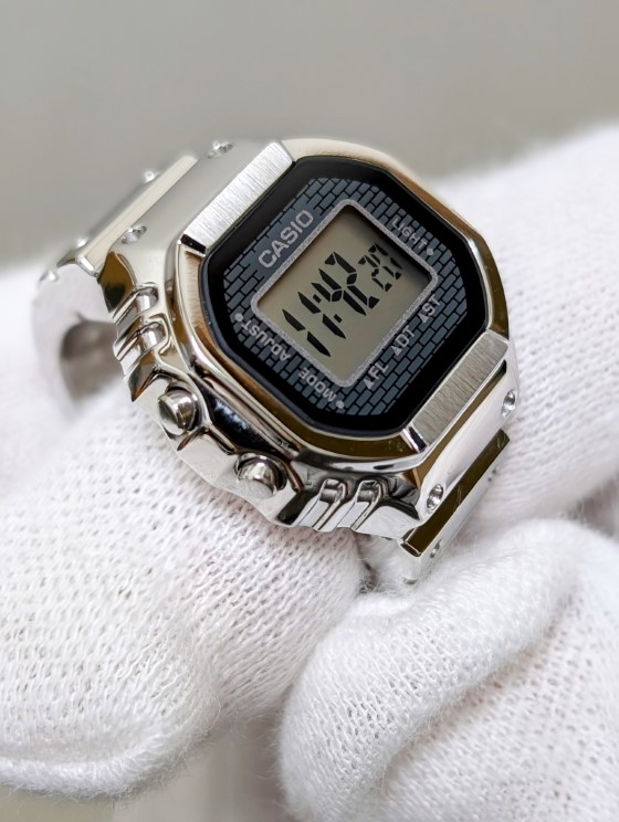 クリプリ【CASIO WATCH CRW-001-1JR】2024 | 欲しいっなかいしうブログ