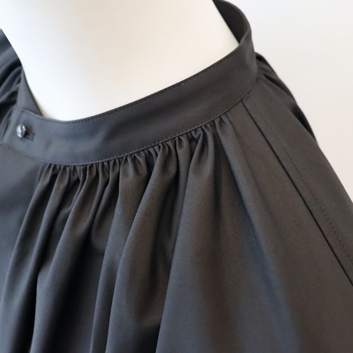 HYKE / T/C GATHERED SHIRT – six