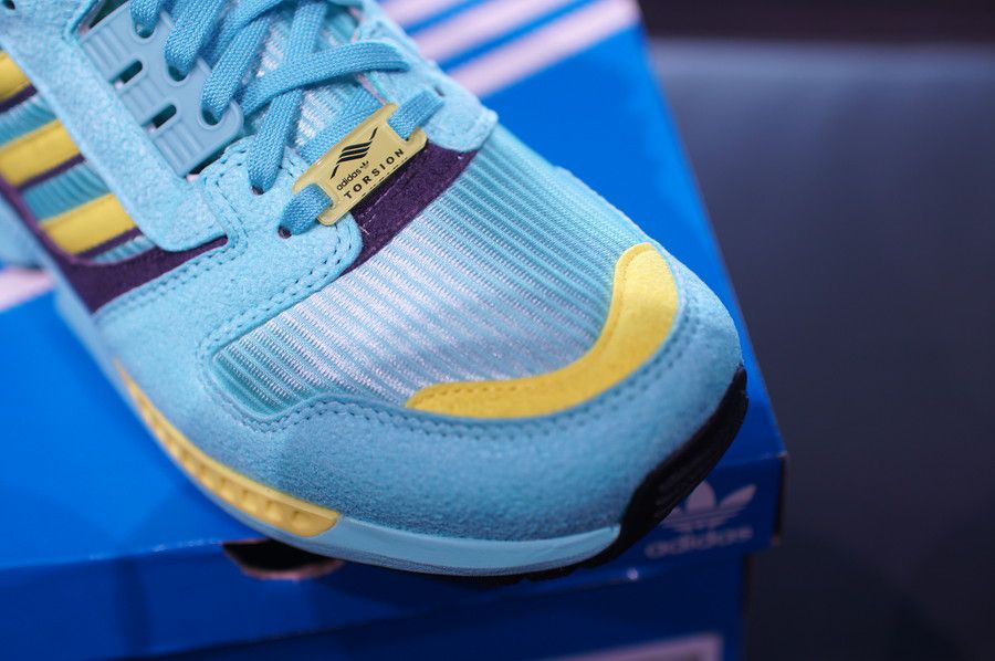 ADIDAS ZX8000 AQUA 忠実に再現された名作！アディダス ZX8000 アクア