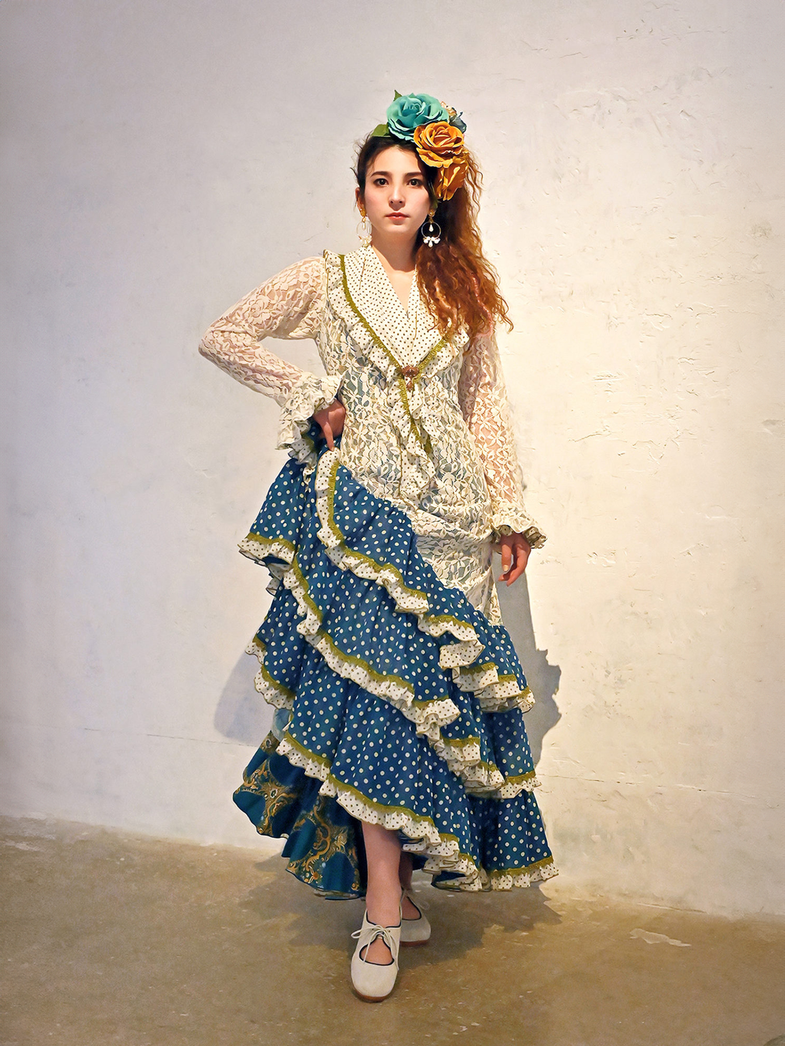 Sonia Johnes | フラメンコ衣装のソニア・ジョーンズ 公式ブランドサイト