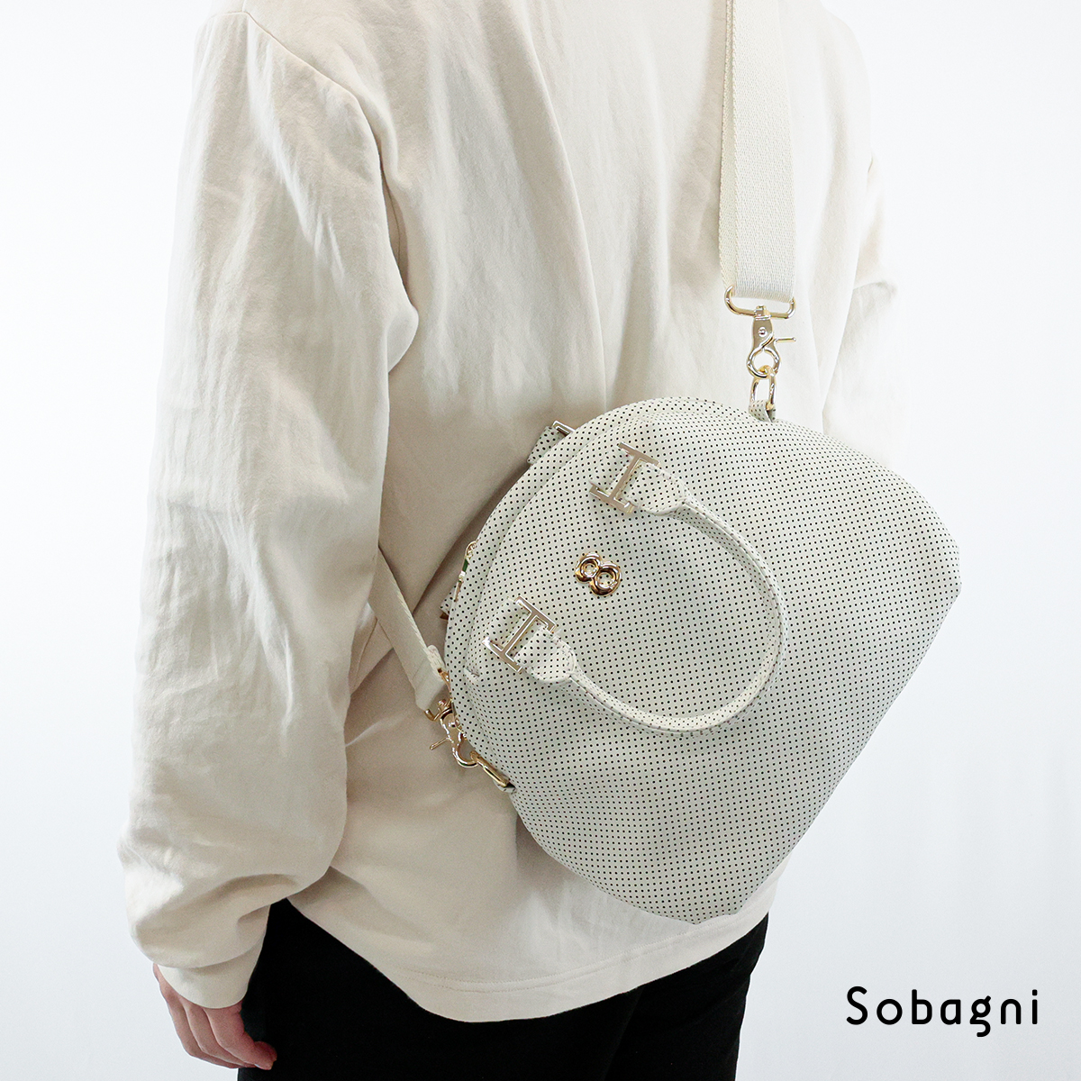 muta marine ムータ パンチングエシカル合皮8バッグミニ