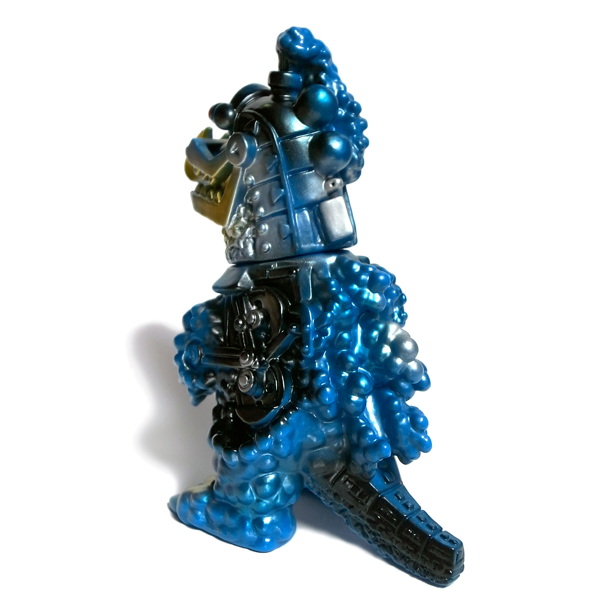 立体怪獣作家gumtaro氏が気になる最新作として「蒸気怪獣 ロコラ