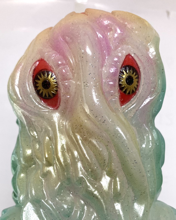 東北初上陸のゴジラ・ストア出張所でマルサン製「ヘドラ350山形版