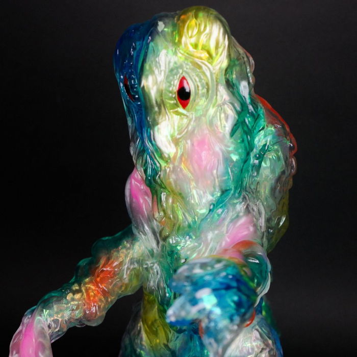 ブルマァクから新たな「ヘドラ」となる「オーロラカラー」が登場