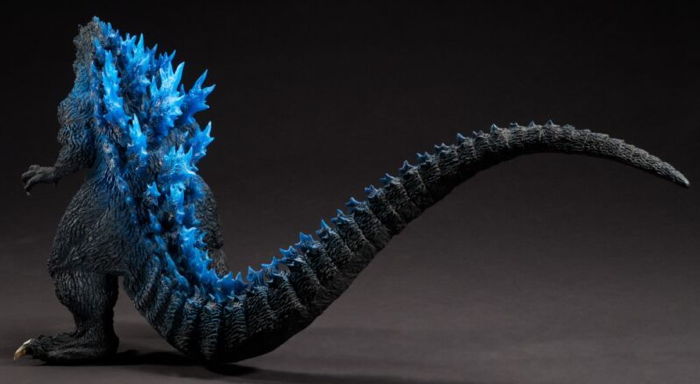 ゴジラ」ファンの熱望の「オリジナルイメージゴジラ2」ソフビ、少年