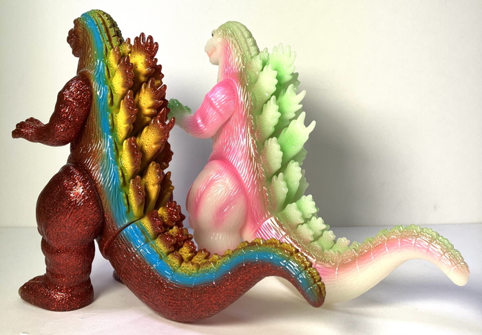 イベント開催直前にマルサンが新作「東宝怪獣 350 福袋」の発売を発表