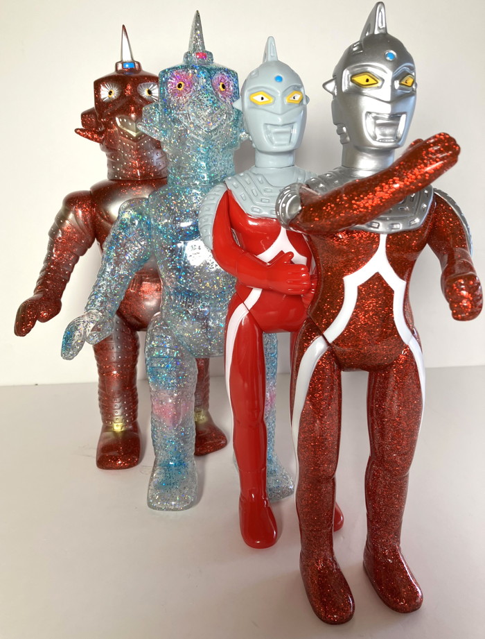 マルサンより「ウインダム450」も「ULTRASEVEN=6+1 展」に見参