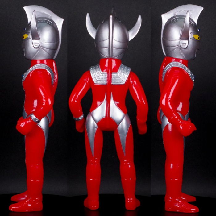 ブルマァクの「Sウルトラマンタロウ(シルバー)」がギャラリー