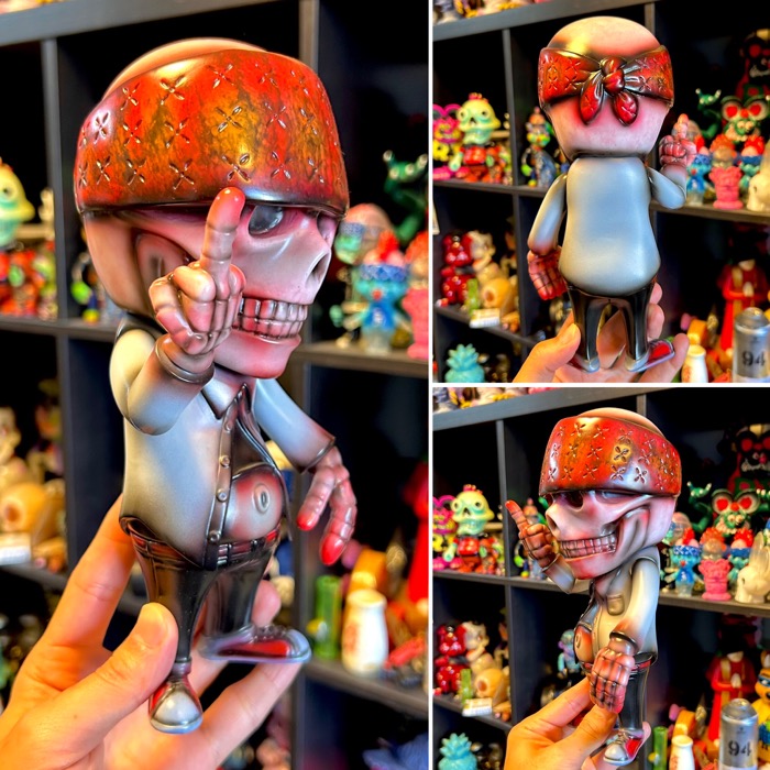 BlackBook ToyにKakkowarai Toys初登場！ 衝撃のホラーカスタム