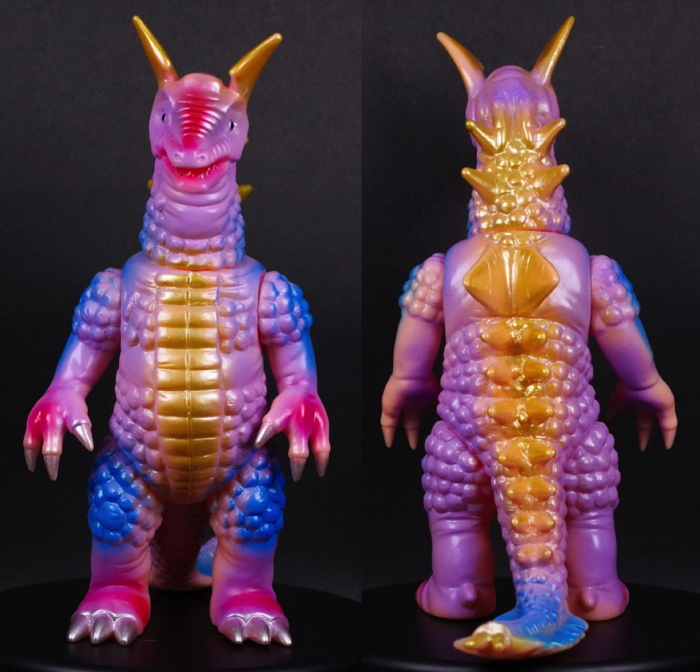 ウルトラマンレオ」のかわいいペットだった「ロン」が「パープル」と