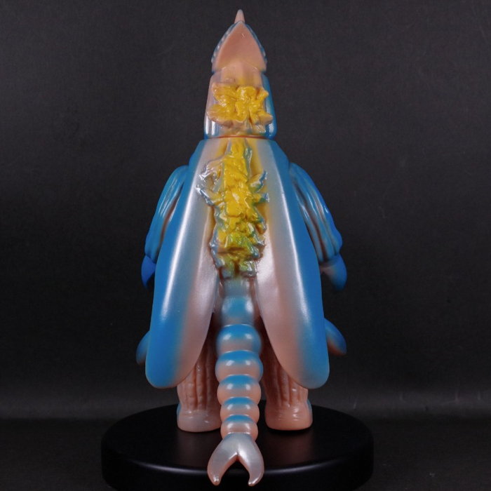 緊急告知！ ブルマァクの“あの”「4超獣」が「幻カタログカラー」で