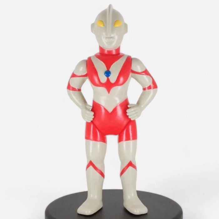 ブルマァク製「Sウルトラマン」がうれしい「レトロカラーグレー」と