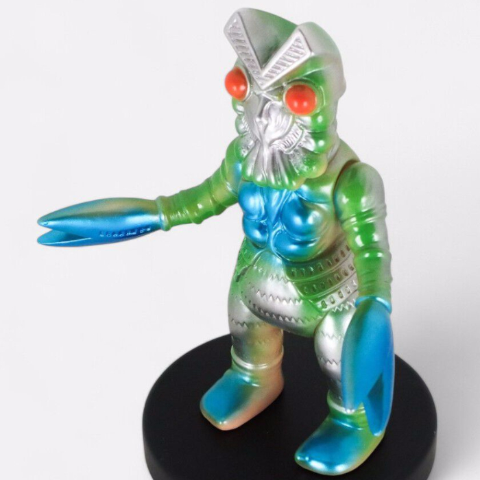 ブルマァク製「バルタン星人」の「レトロカラーグリーン」は注目