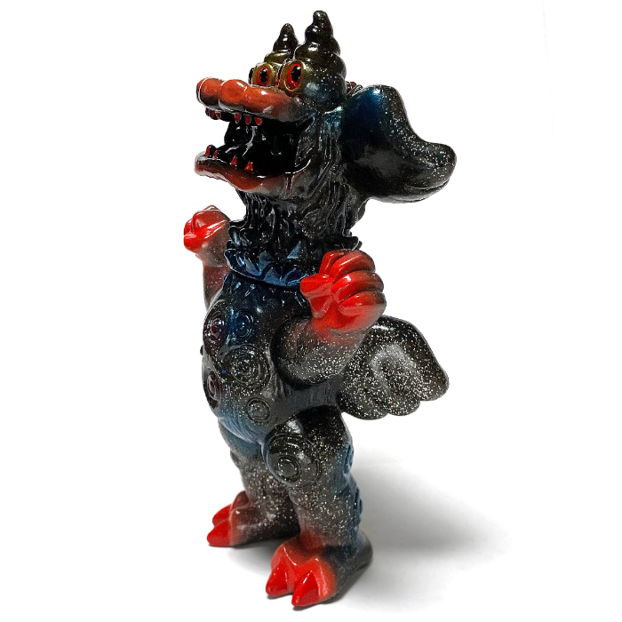 One up.のアニバーサリーイベントにgumtaro氏の限定ソフビが多数登場