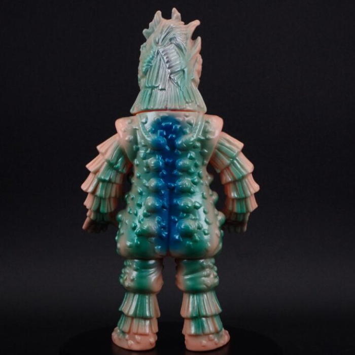 ブルマァク「銀河星人 ミステラー星人」も「レトロカラー」がショップ