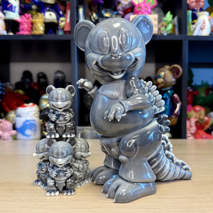 BlackBook Toyから「Mousemask Murphy Airplane」が約8年半ぶりに復活